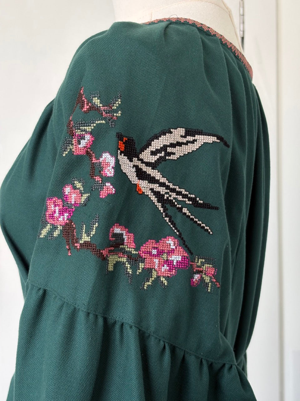 Long Dark Green Embroidered Dress with Pink Flowers and Swallows