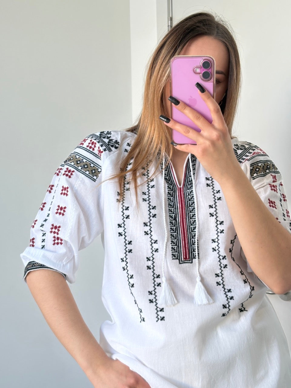 White Batiste 3/4 Sleeve Women's Blouse with Red&Black Embroidery - Pattern 2