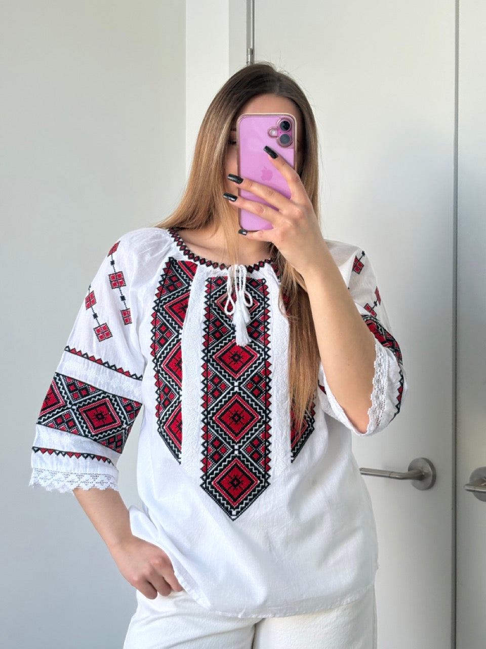 White Batiste 3/4 Sleeve Women's Blouse with Red&Black Embroidery - Pattern 3