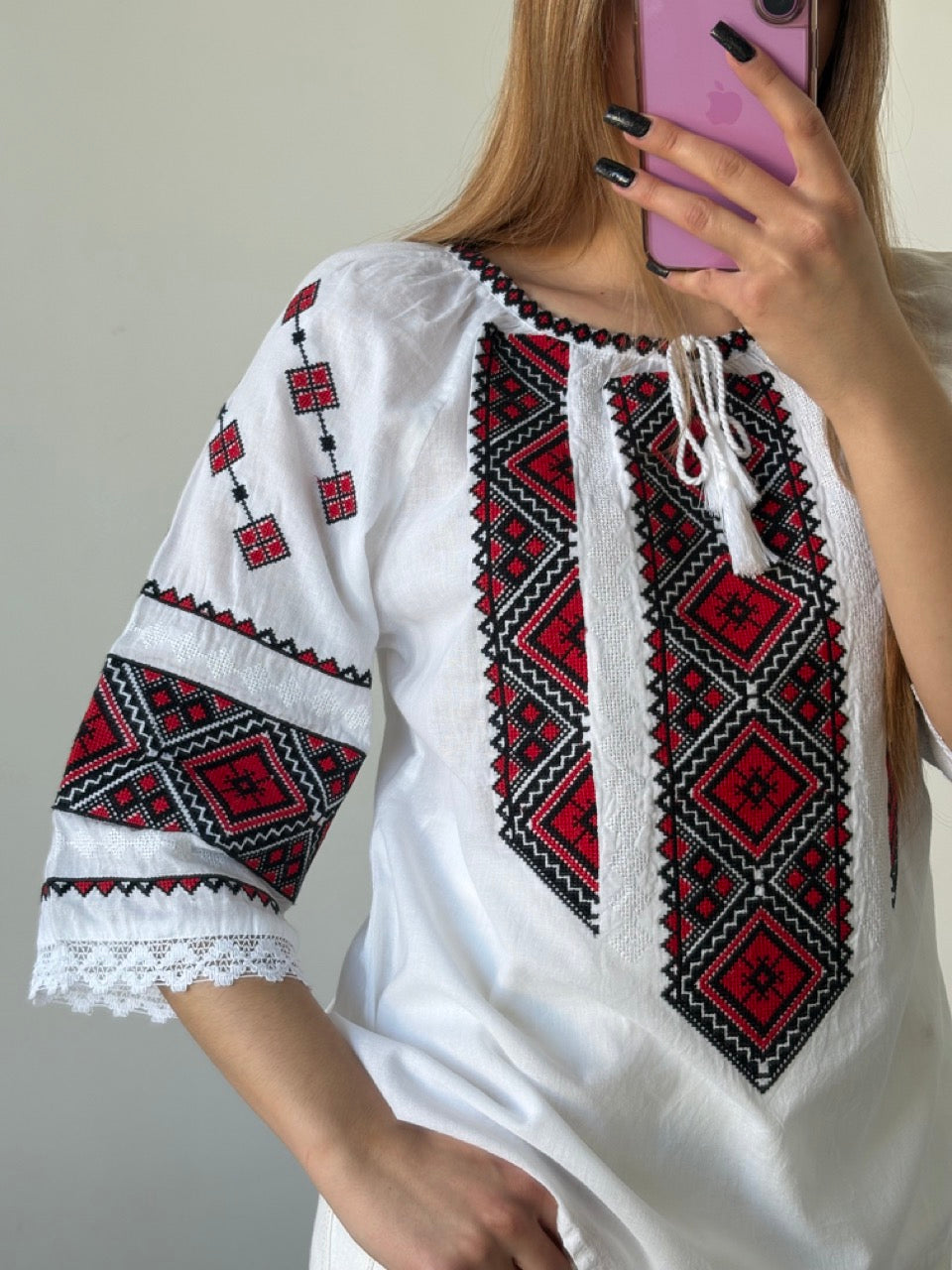 White Batiste 3/4 Sleeve Women's Blouse with Red&Black Embroidery - Pattern 3