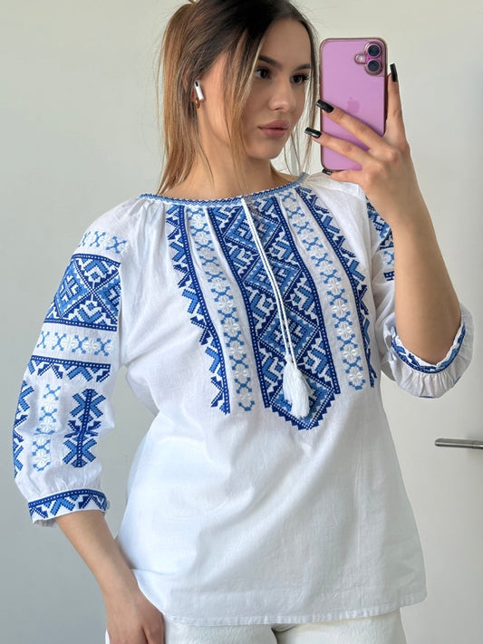 Beige Batiste 3/4 Sleeve Women's Blouse with Blue Embroidery