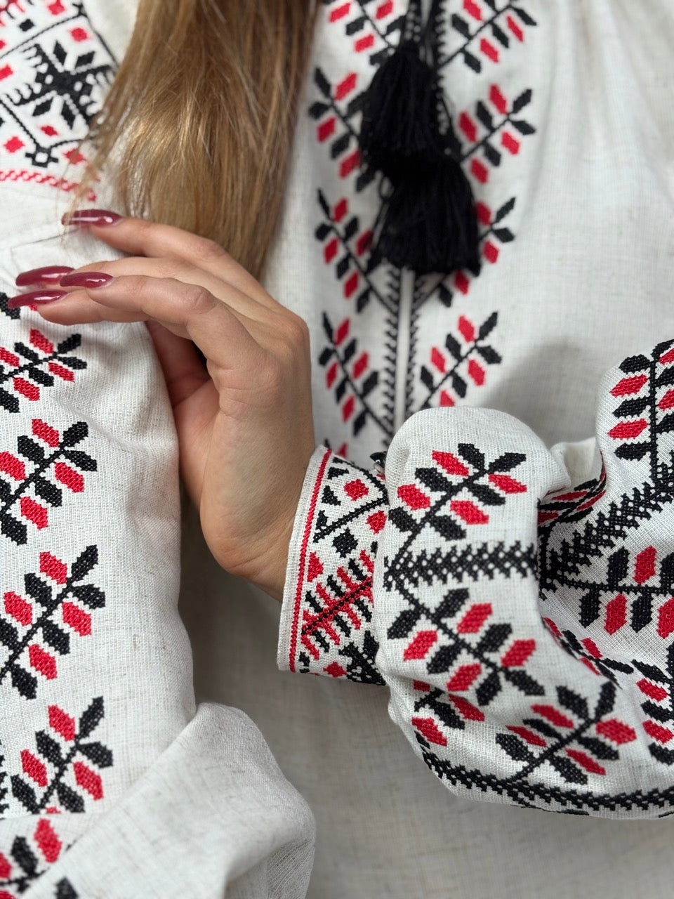 Linen Blouse with Black&Red Embroidery