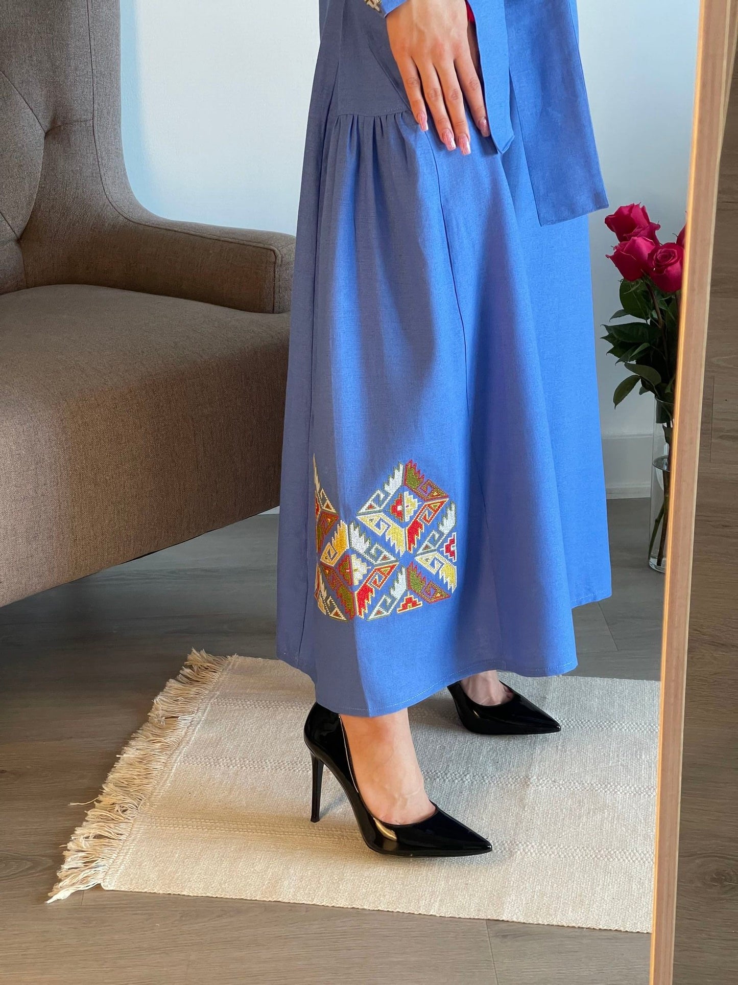 Azure Allure: The Enchanting Long Light Blue Dress - Vatra