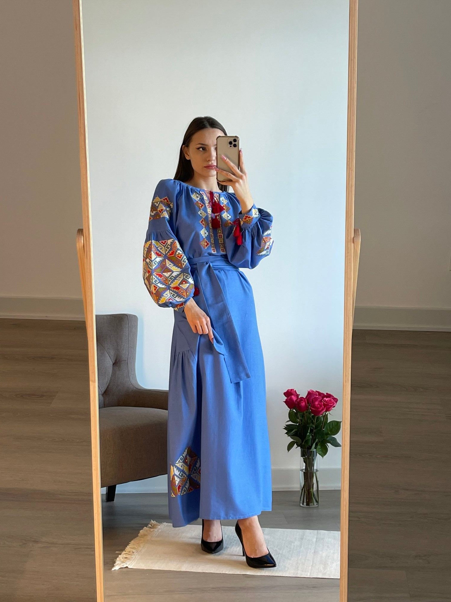 Azure Allure: The Enchanting Long Light Blue Dress - Vatra