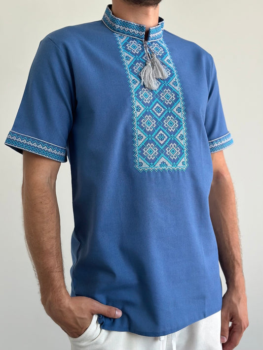 Blue Men's Vyshyvanka with Short Sleeves and Elegant Embroidery