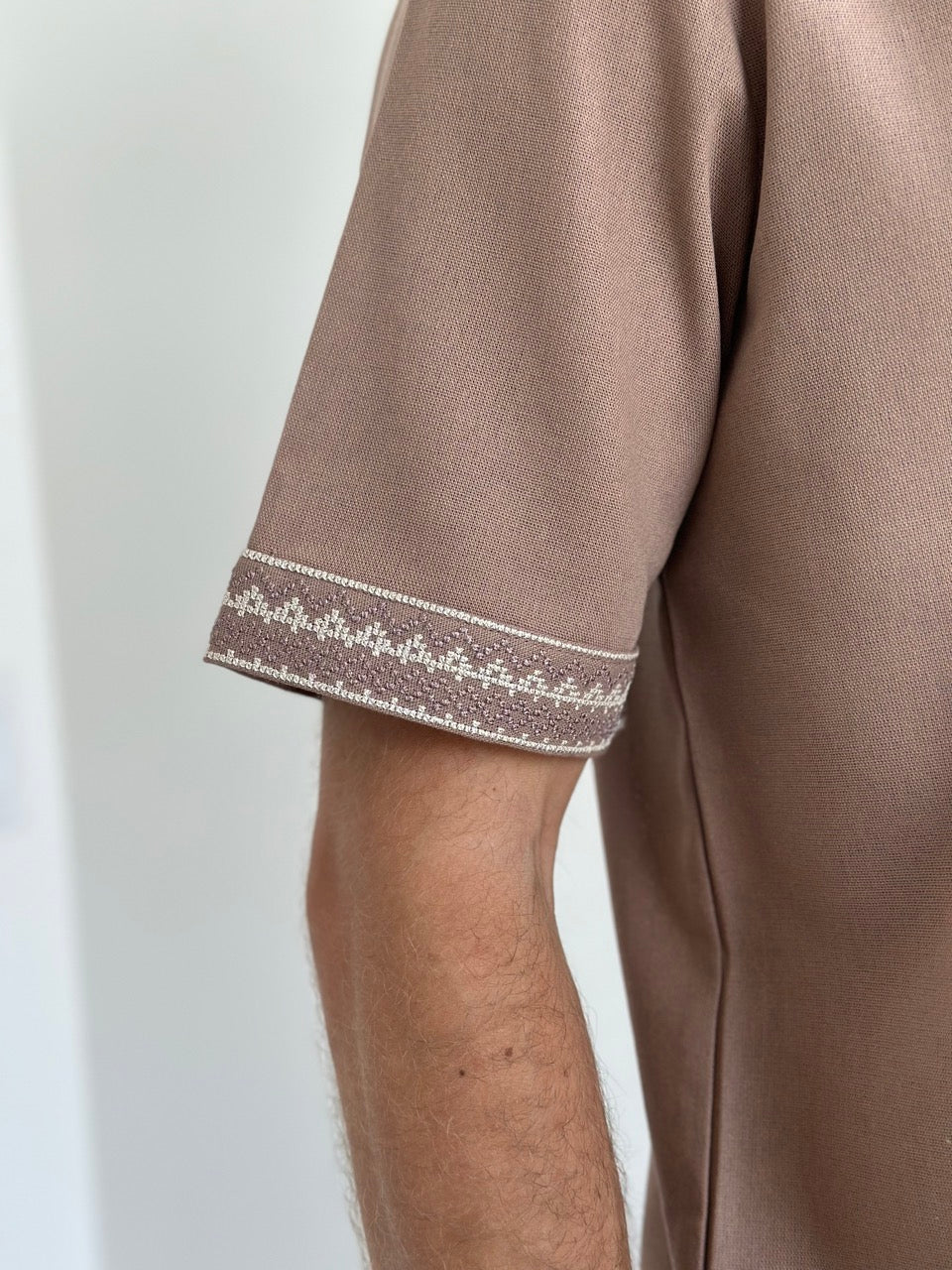 Brown Men's Vyshyvanka with Short Sleeves and White Embroidery