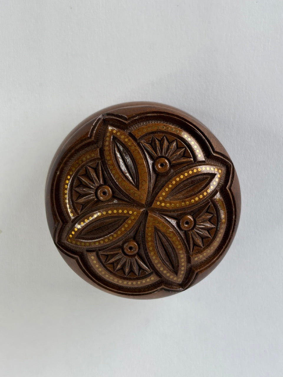 Handmade Dark Round Wooden Box with Carving & Gold Inlay - Pattern 2