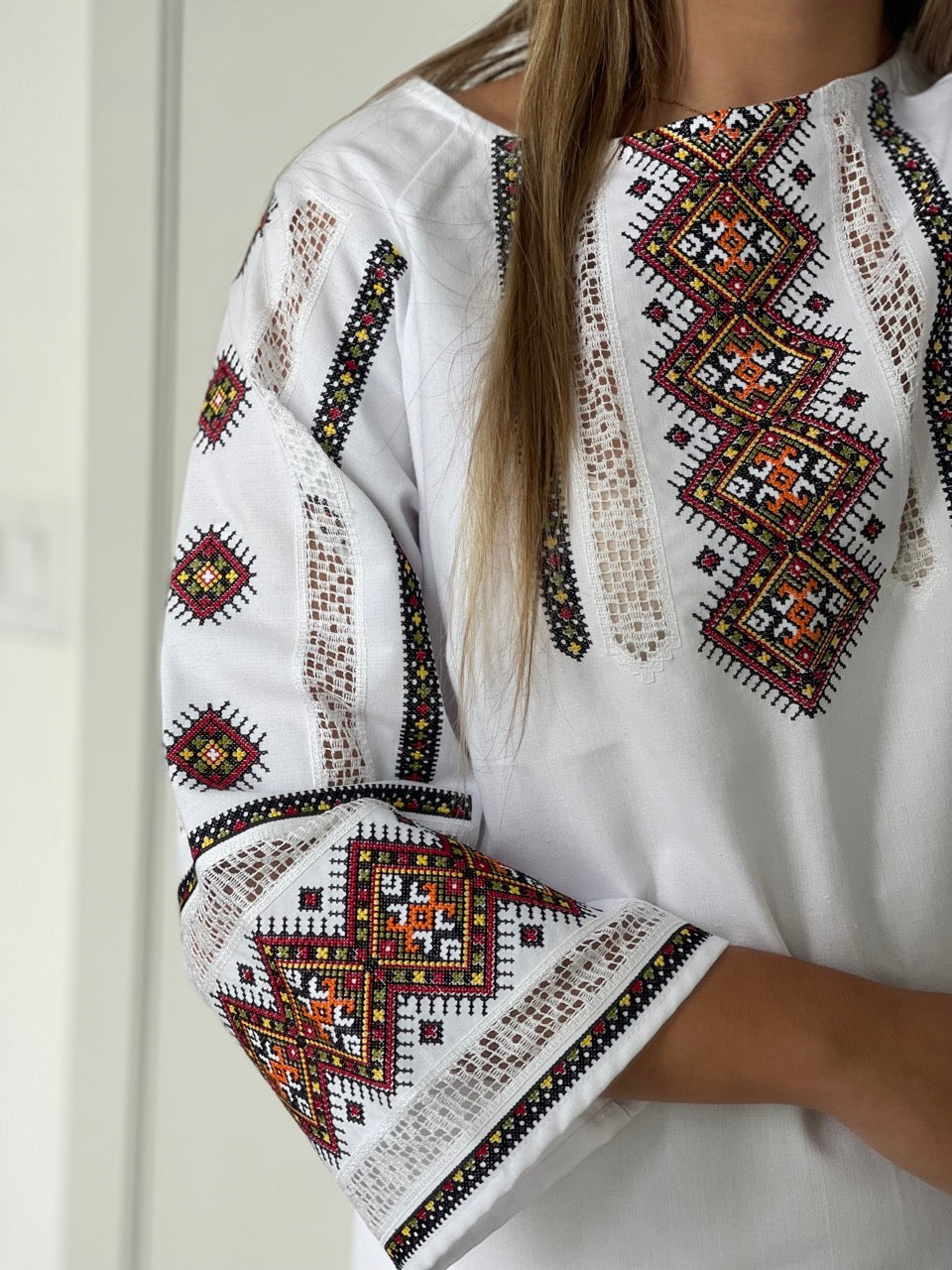 The White Short Dress with Beautiful Embroidery