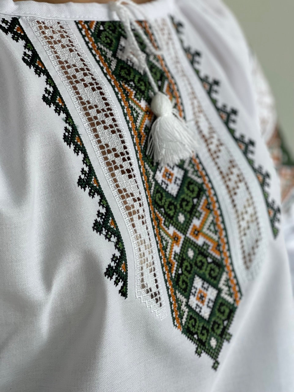 The White Blouse with Elegant Green Embroidery and Richelieu